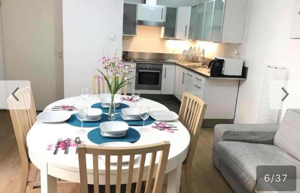 Astoria Metro Apartment Budapešť Exteriér fotografie
